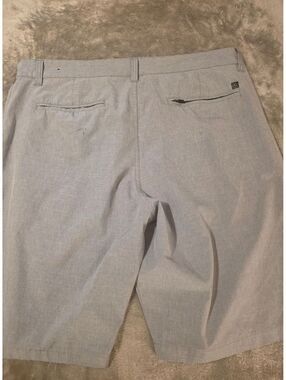 Burnside Men's Light Gray Casual Shorts Size 36